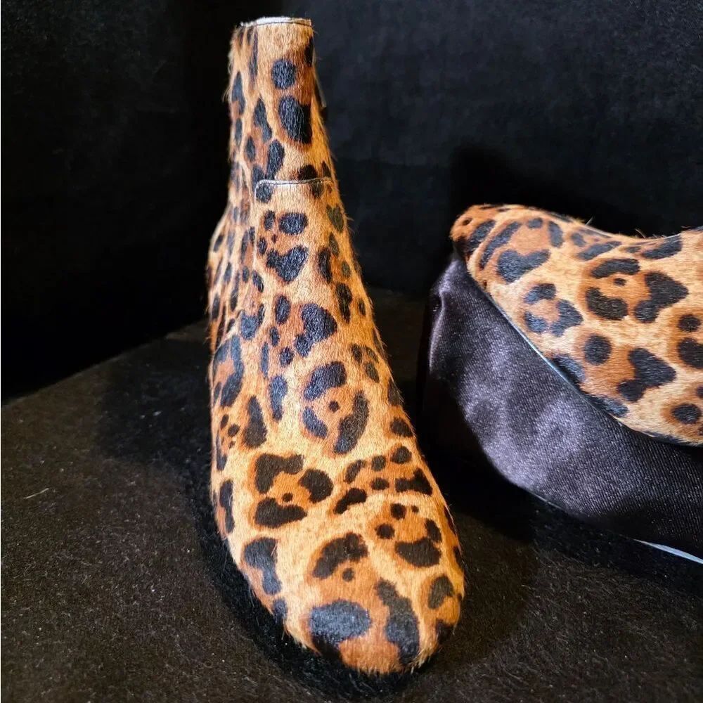 Botkier Leopard Print Ankle Booties Womens 6 - Picture 2 of 11